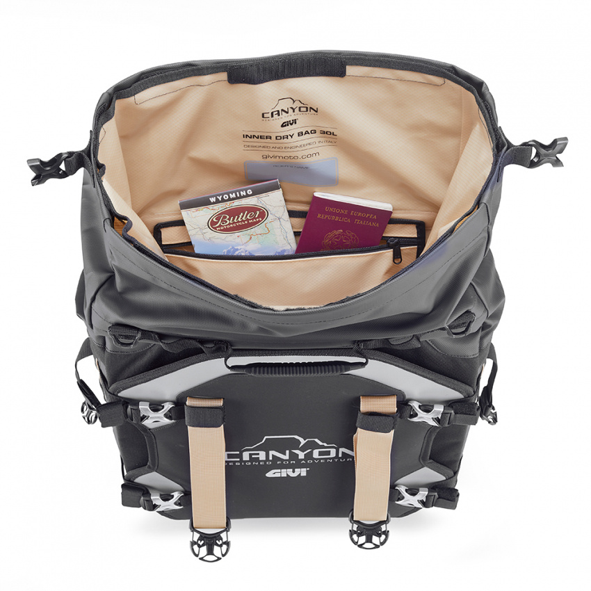 GIVI GRT725 MONOKEY® CAM-SIDE